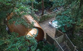 Riverbeds - Luxury Wee Lodges With Hot Tubs